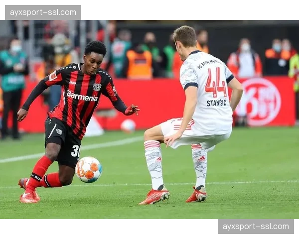 深度复盘:门兴格拉德巴赫如何用防守反击攻克狼堡 深度复盘:门兴格拉德巴赫如何用防守反击攻克狼堡