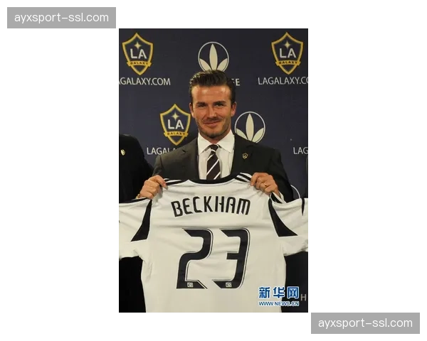 特写：38岁的蒂亚戈·席尔瓦宣布将于赛季末退役，回顾其传奇生涯