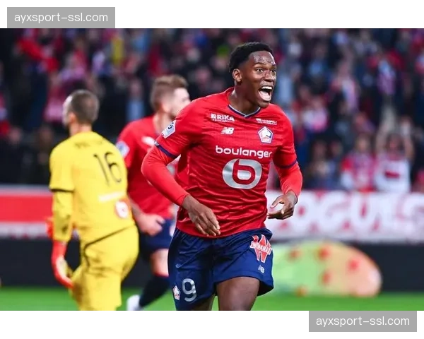 里尔客场4-0大胜图卢兹，稳固积分榜第三位置